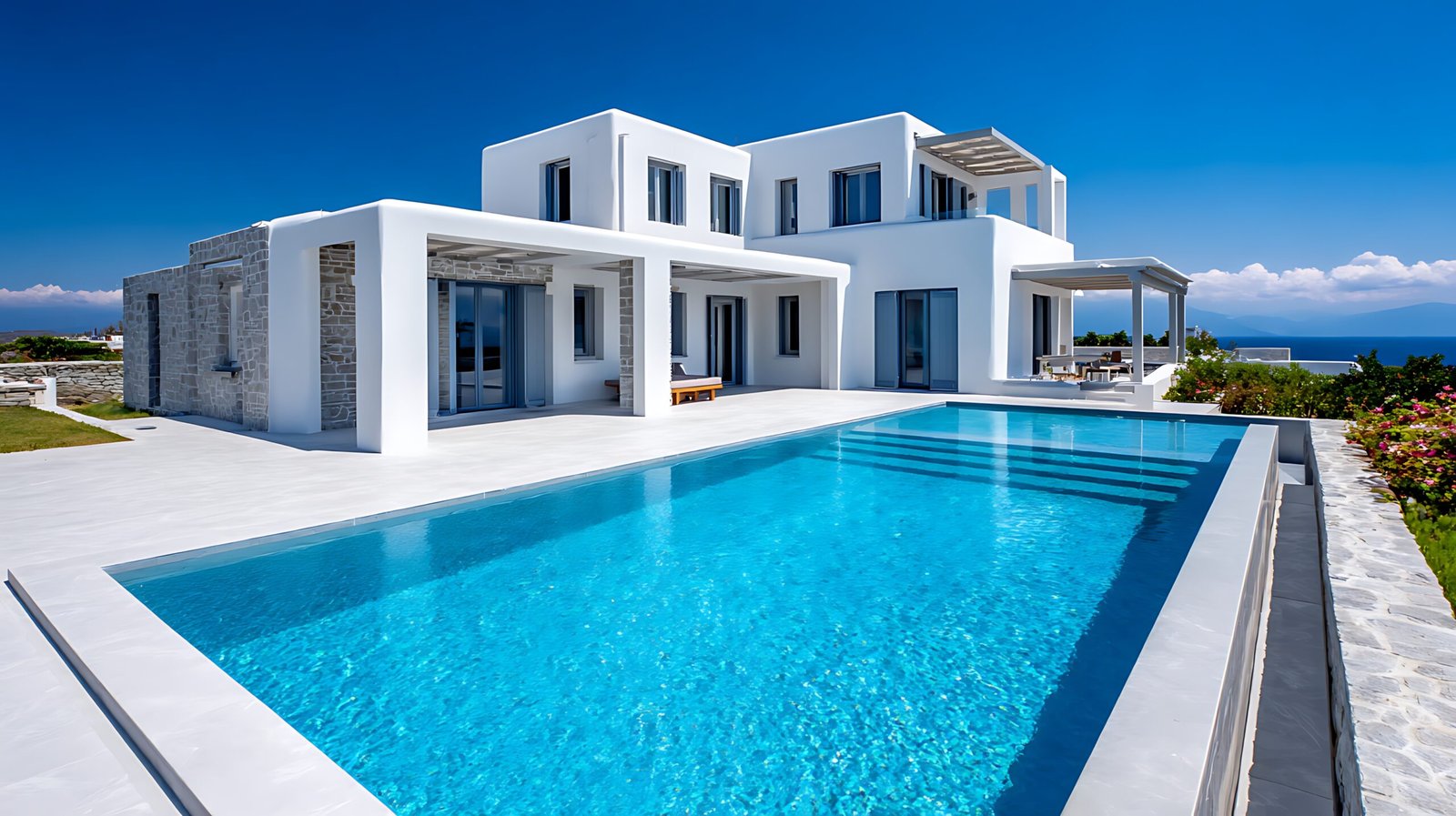 Modern Luxury Villa with Pool